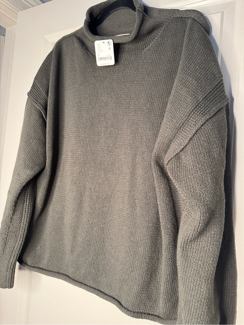 NWT Free People Torres Turtleneck Sweatshirt in Army - Picture 8 of 11